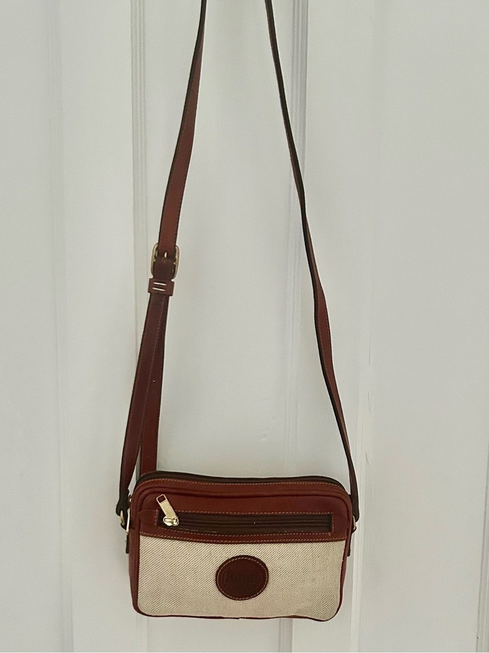 Vintage Roots Canada Genuine Leather & Canvas Crossbody Bag - Picture 13 of 13